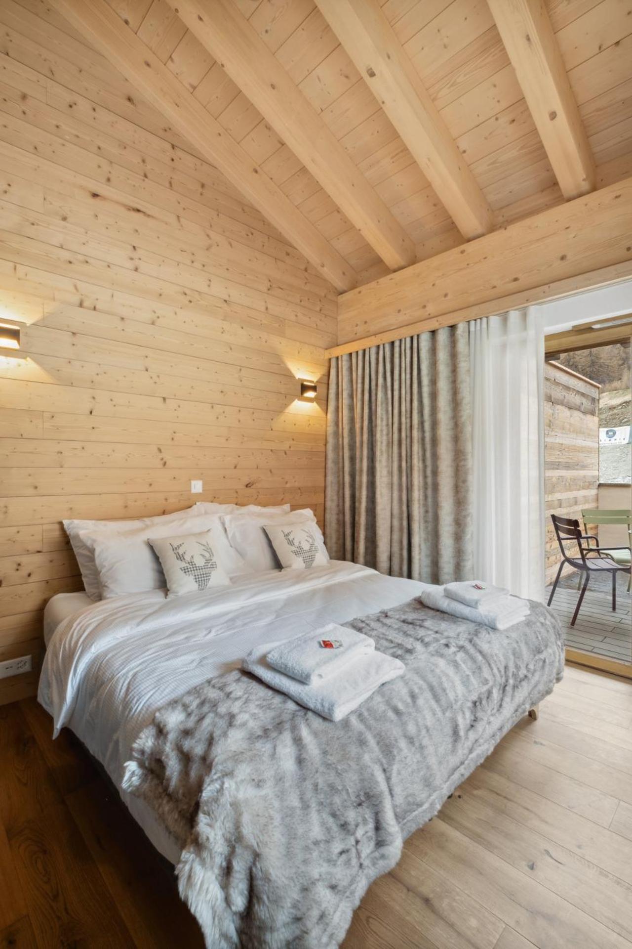 Chalet Les Rahas By Mrs Miggins Грименц Экстерьер фото
