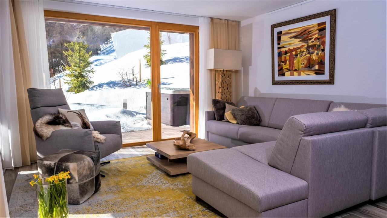 Chalet Les Rahas By Mrs Miggins Грименц Экстерьер фото